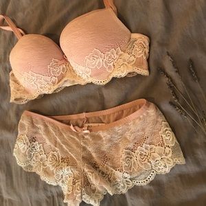 Blush & Lace Push Up Bra & Pantie Set